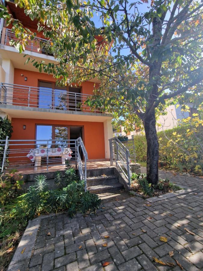 Villa Altiparmak Resen Exterior foto